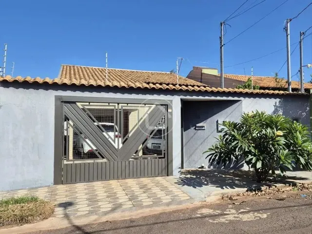 Imagem 1: Casa com 3 Dormitórios Região do Colegio Militar