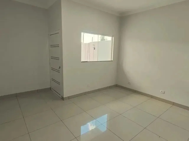 Imagem 12: Casa Á Venda com 3 Quartos Sendo 1 Suíte no Rita Vieira em Campo Grande - Ms
