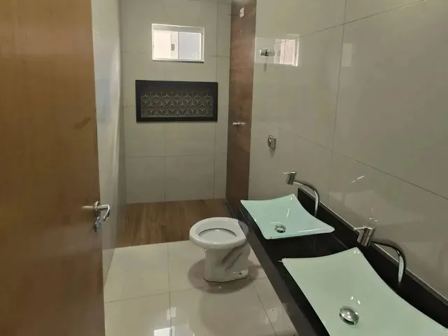 Imagem 3: Casa Á Venda com 3 Quartos Sendo 1 Suíte no Rita Vieira em Campo Grande - Ms