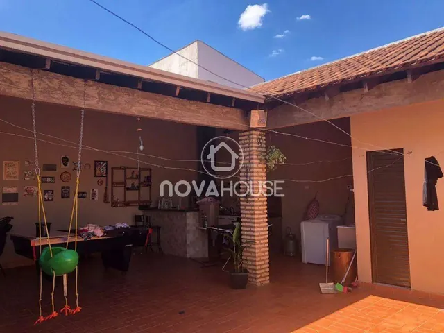 Imagem 2: Casa C/ 3 Dormitórios e Placa Solar Bem Localizada