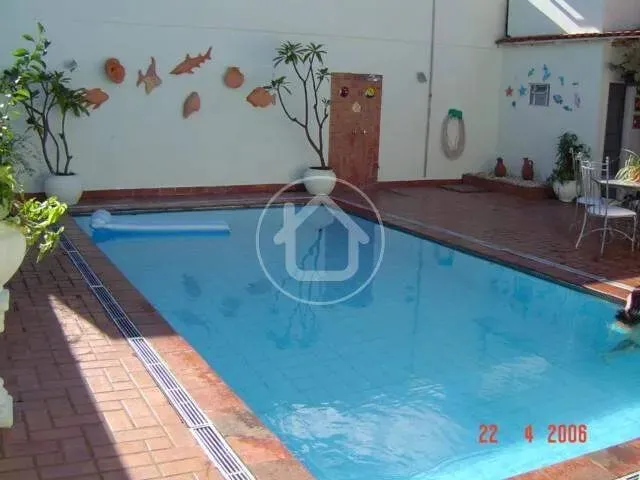 Imagem 4: Sobrado 6 Dormitórios/Piscina /Área Gourmet