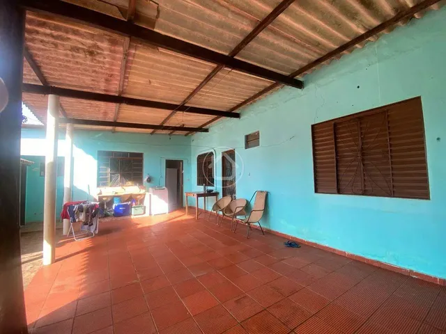 Imagem 12: Casa com Ótimo Terreno no Bairro Seminário