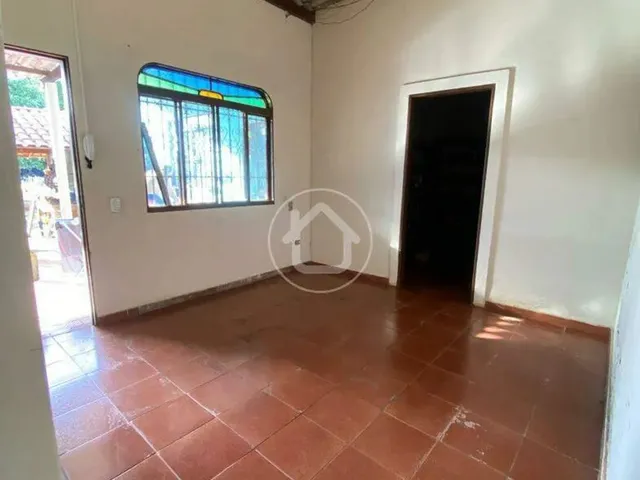 Imagem 2: Casa com Ótimo Terreno no Bairro Seminário