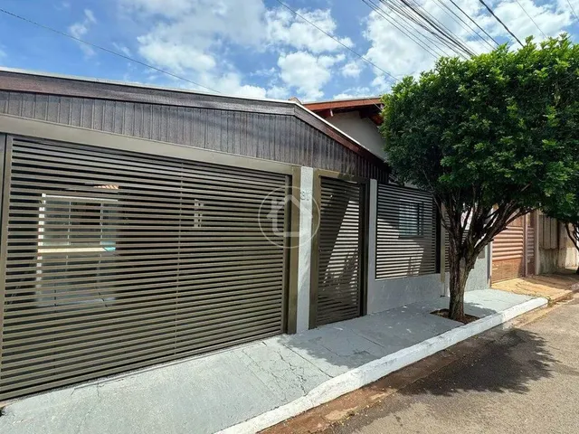 Imagem 9: Casa com Suíte em Condominio