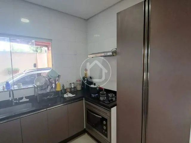 Imagem 3: Casa 3 Dormitorios Região do Colegio Militar