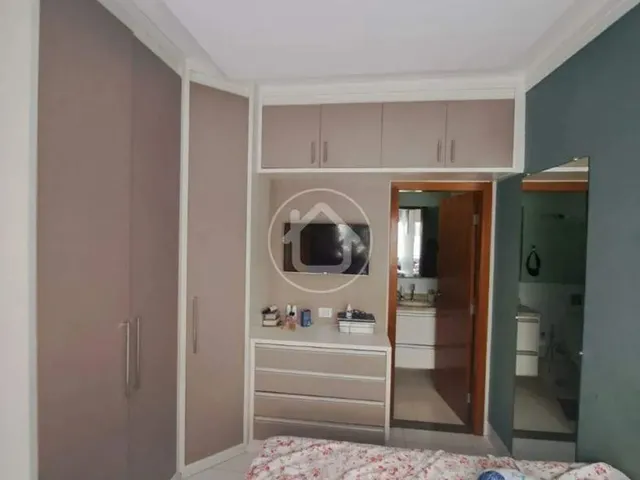 Imagem 10: Casa 3 Dormitorios Região do Colegio Militar