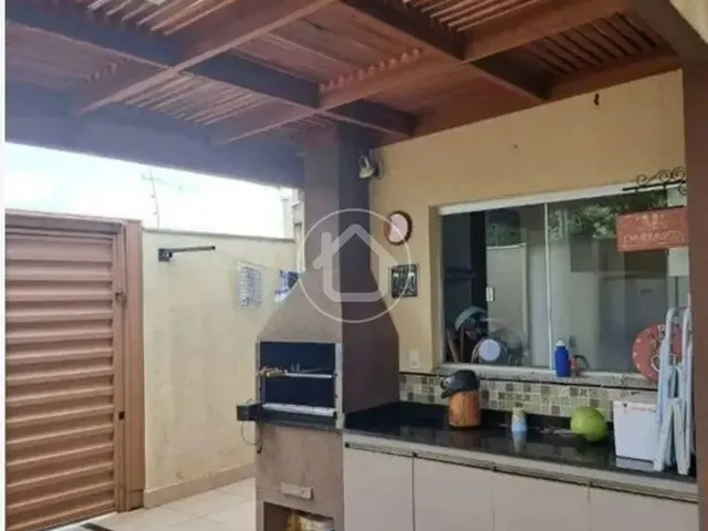 Imagem 12: Casa 3 Dormitorios Região do Colegio Militar