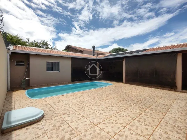 Imagem 6: Casa com 3 Dormitorios e Piscina