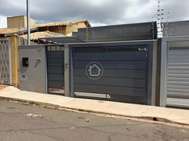 Imagem: Casa com 03 Dormitórios no Bairro Vilas
