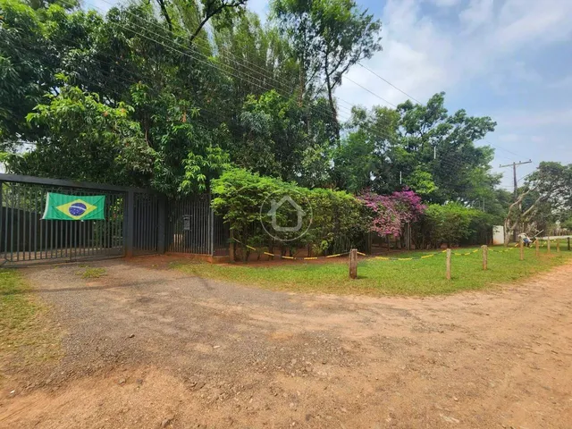 Imagem: Casa C/ Muita Area Verde - Arvores Nativas
