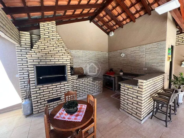 Imagem 13: Casa com 04 Dormitórios - Santo Antônio