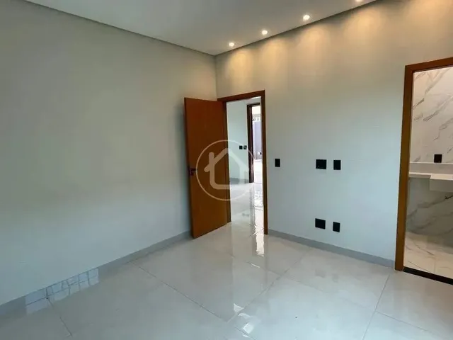 Imagem 5: Casa com 3 Suítes (Sendo 1 Espaço para Clouset