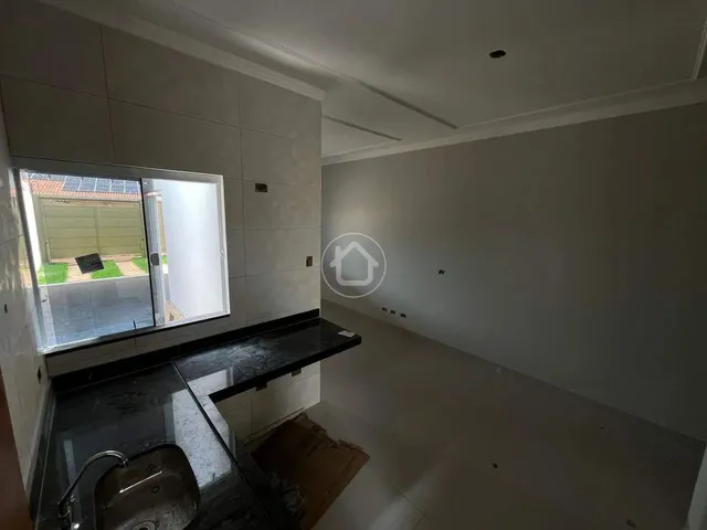 Imagem 3: Casa com Terreno Amplo