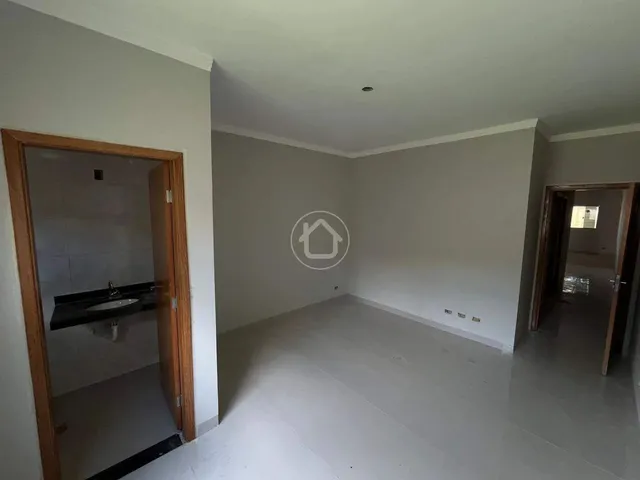Imagem 10: Casa com Terreno Amplo