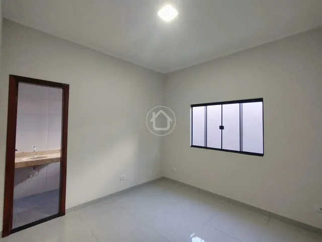 Imagem 12: Casa com 3 Dormitorios e 01 Suite - santa Luzia