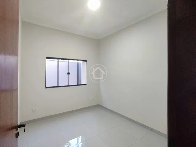 Imagem 7: Casa com 3 Dormitorios e 01 Suite - santa Luzia
