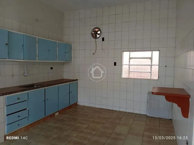 Imagem 5: Casa com Terreno Amplo