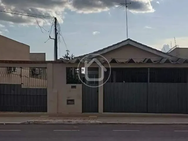 Imagem 3: Casa com Terreno Amplo