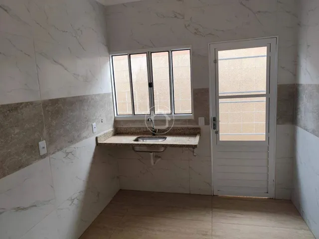 Imagem 8: Casa na Azaleia com Otima Localização