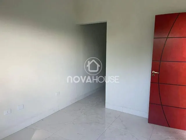 Imagem 7: Casa com 3 Dormitórios À Venda