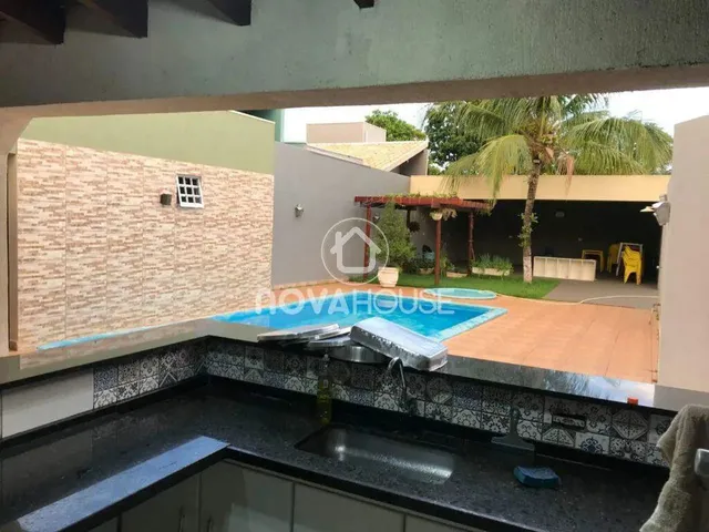 Imagem 15: Sobrado com 4 Dormitórios À Venda, 300 M² por R$ 800.000,00 - Jardim Imá - Campo