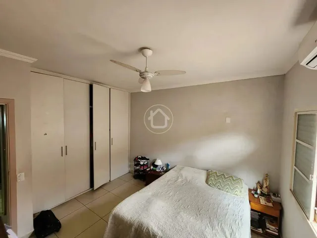 Imagem 7: 01 Suíte e 02 Quartos com Edicula - Jd Estados