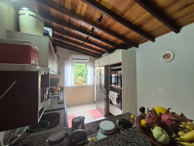 Imagem 10: Casa com 2 Dormitorios Prox Ao Colegio Militar