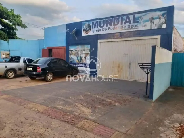 Imagem 1: Casa com 2 Dormitórios À Venda, 250 M²