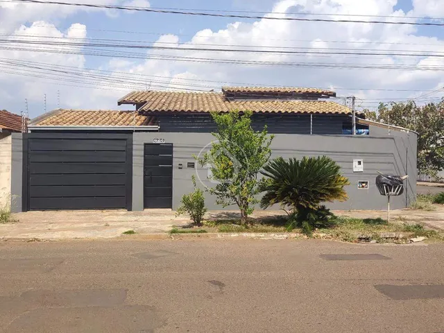 Imagem: Casa com 02 Dormitorios Jardim Ima