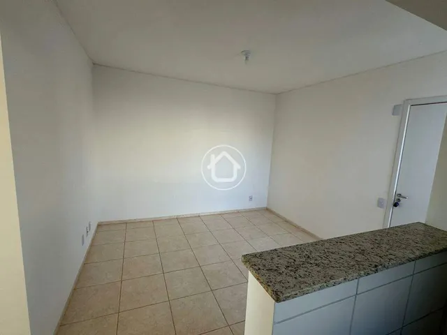 Imagem 2: Apartamento 02 Quartos - com Elevador