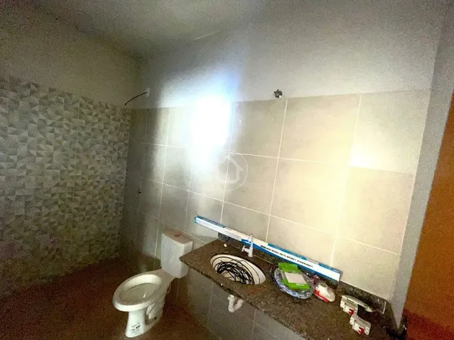 Imagem 4: Casa de Esquina - 01 Suite e 01 Quarto