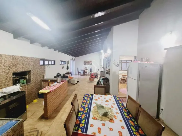 Imagem 4: Área Gourmet,/Suíte/Sobra de Terreno