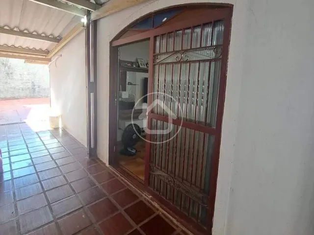 Imagem 2: Casa com 02 Quartos em Avenida - Coophamat