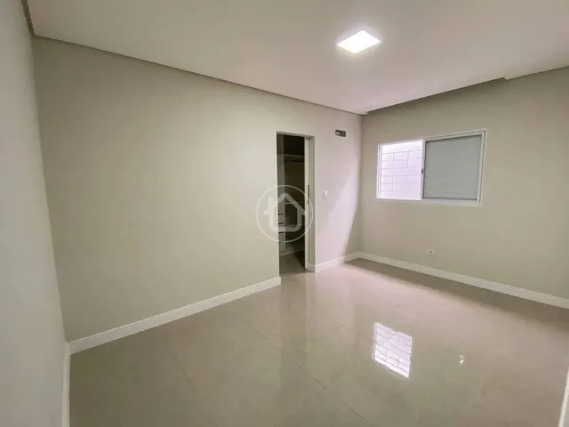 Imagem 7: Alto do São Francisco - 3 Quartos com Suite
