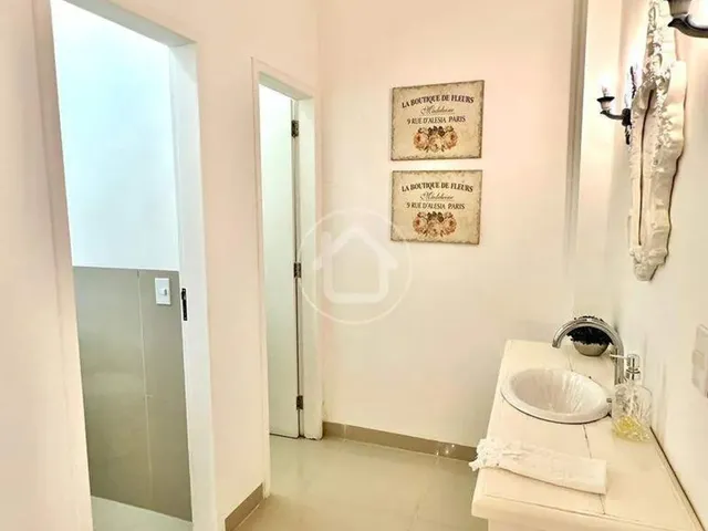 Imagem 2: Sobrado Reformado com 3 Suites
