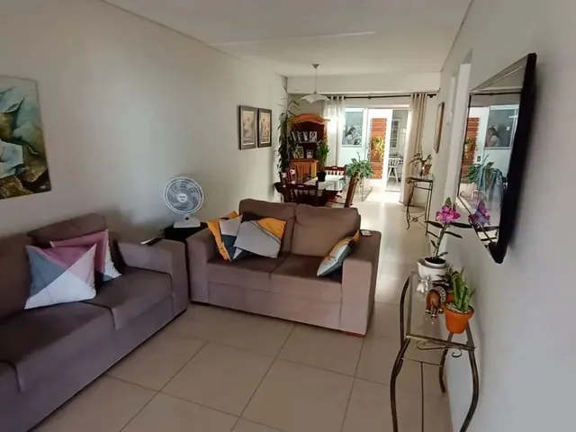 Imagem 7: Venda - Casa Condomínio Goiabeiras - Monte Castelo -1 Apto + 2 Quartos