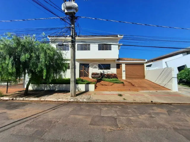Imagem: Sobrado com 03 Dormitórios