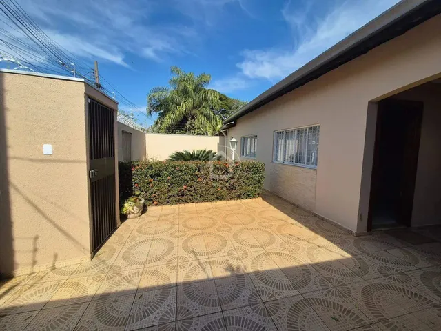 Imagem 5: Casa com 3 Dormitorios e Piscina