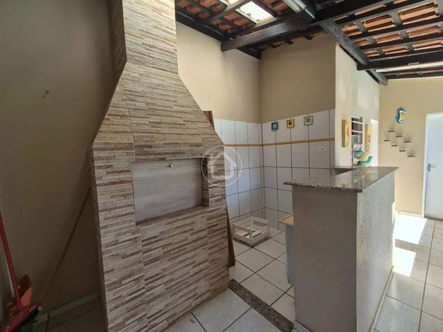 Imagem 12: Casa com 3 Dormitorios e Piscina