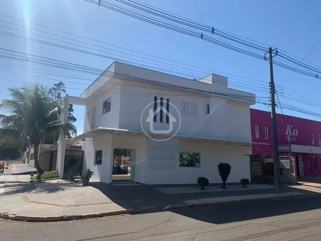Imagem 1: Sobrado com Salão Comercial na Avenida