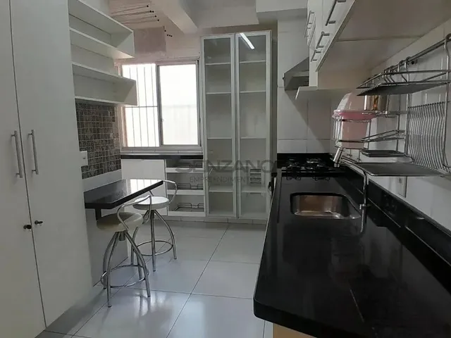 Imagem 14: Edifício Veneza, Todo Reforma Impecável. Armários Planejados, Cooktop e Acabamento De