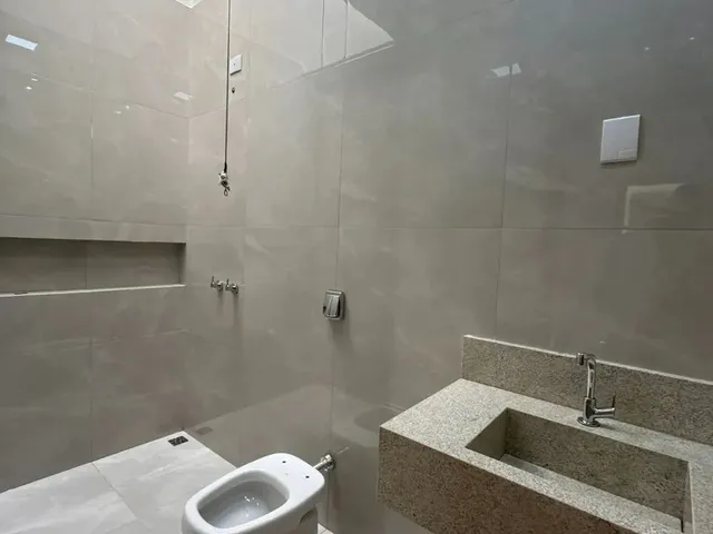 Imagem 13: C/ 03 Suite e Piscina Rita Vieira