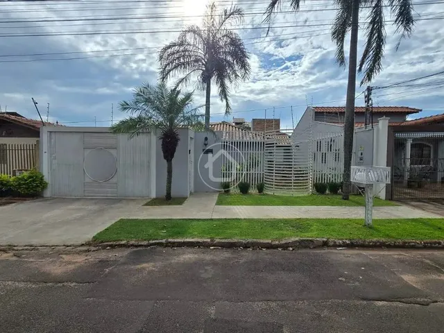 Imagem 1: Casa com 4 Quartos, Área Gourmet e Sobrado