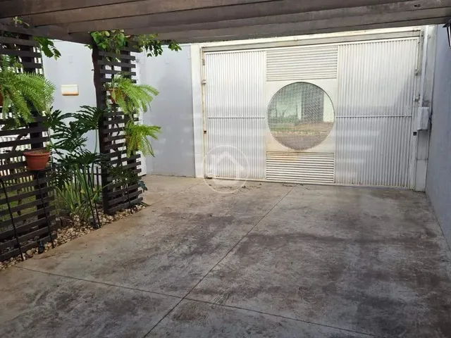 Imagem 8: Casa com 4 Quartos, Área Gourmet e Sobrado