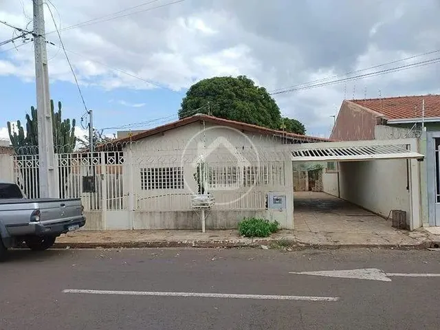 Imagem 1: Casa com Terreno Amplo 2 Quartos Sendo 1 Suite