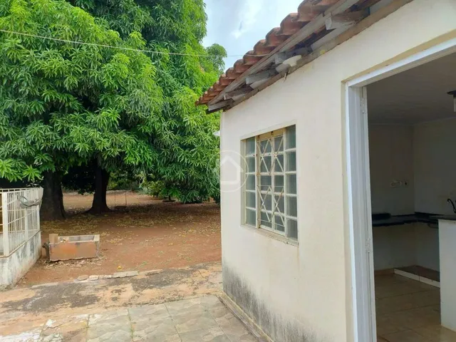 Imagem 2: Casa com Terreno Amplo 2 Quartos Sendo 1 Suite