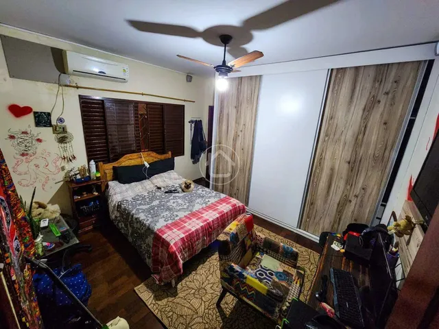 Imagem 2: Casa com Piscina e Área Gourmet