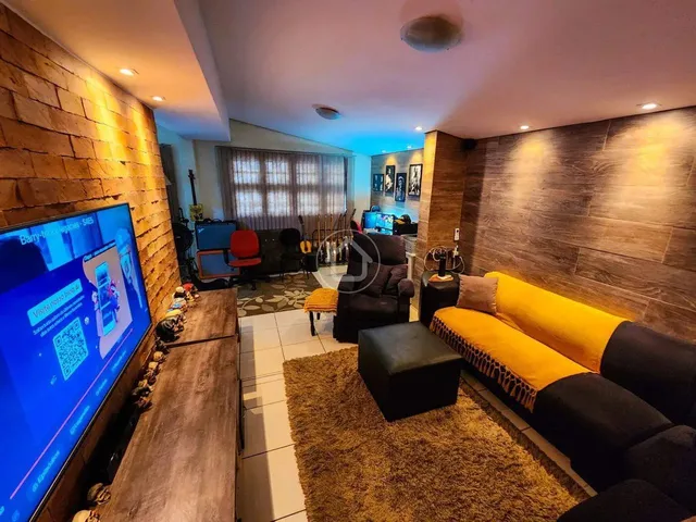 Imagem 5: Casa com Piscina e Área Gourmet