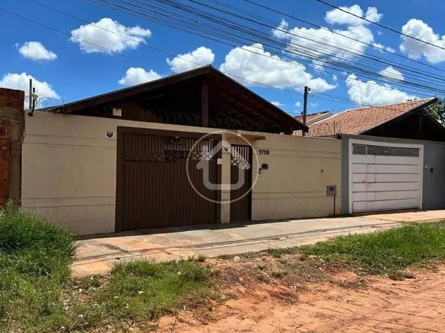 Imagem: Casa com Suíte e Amplo Quintal