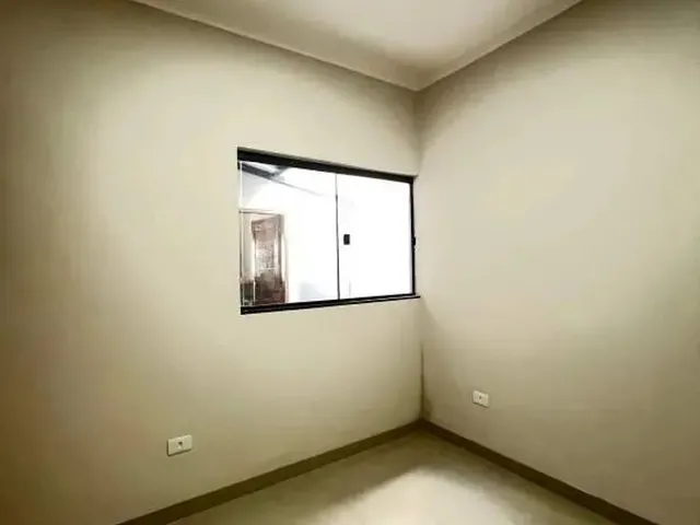 Imagem 14: Imóvel com 02 Quartos Próximo a Tudo: Escolas, Comércio e Lazer!